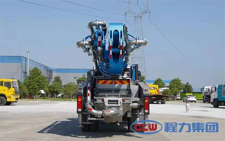 国六陕汽70米混凝土泵车